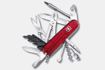 Victorinox Cyber Tool M red transparent