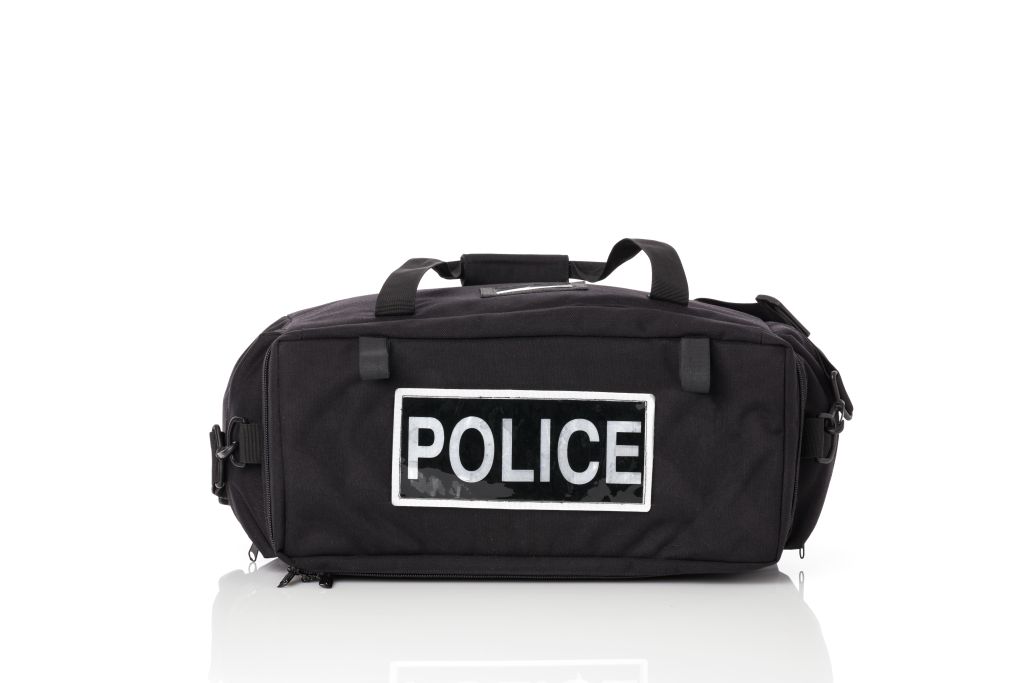 Carrying bag DL 786 with 1x big and 1x small Inscription panel