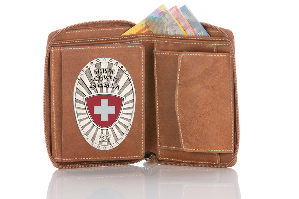 Lederetui "Supreme" Schweiz Fan Badge