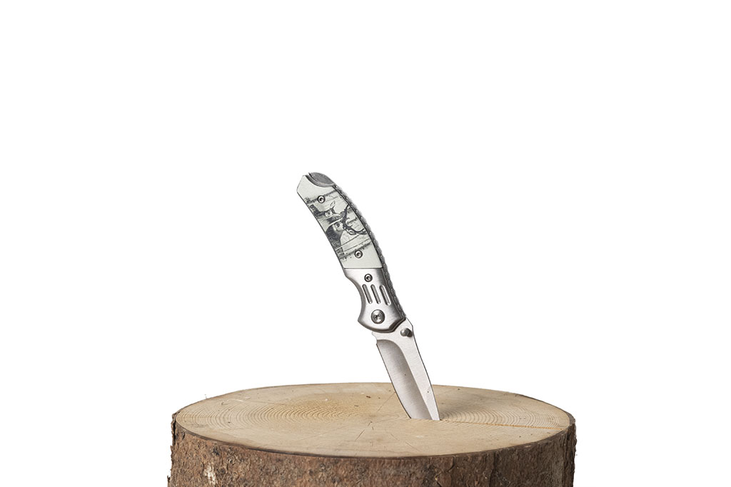 Pocket knife set with beautiful Wilddesign on the handle with gift box