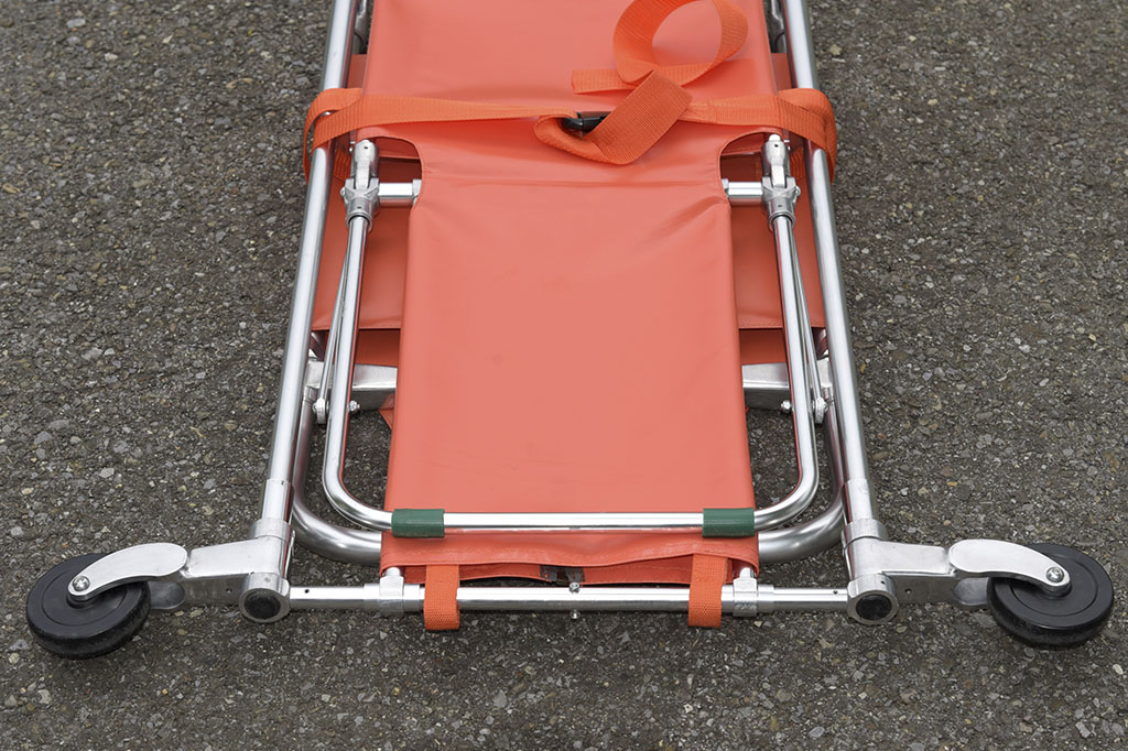 Emergency stretcher and wheelchair in one function
