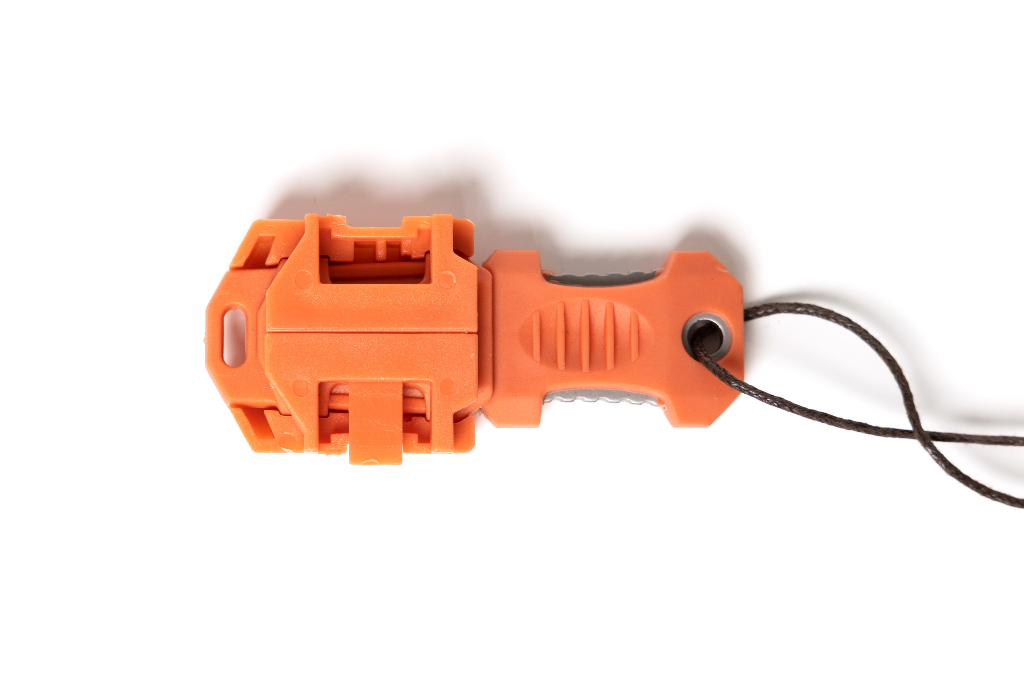 Beetle or Neck Knife in orange