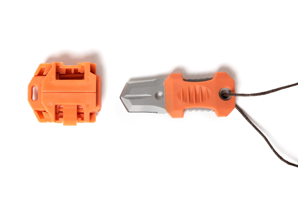 Beetle or Neck Knife in orange