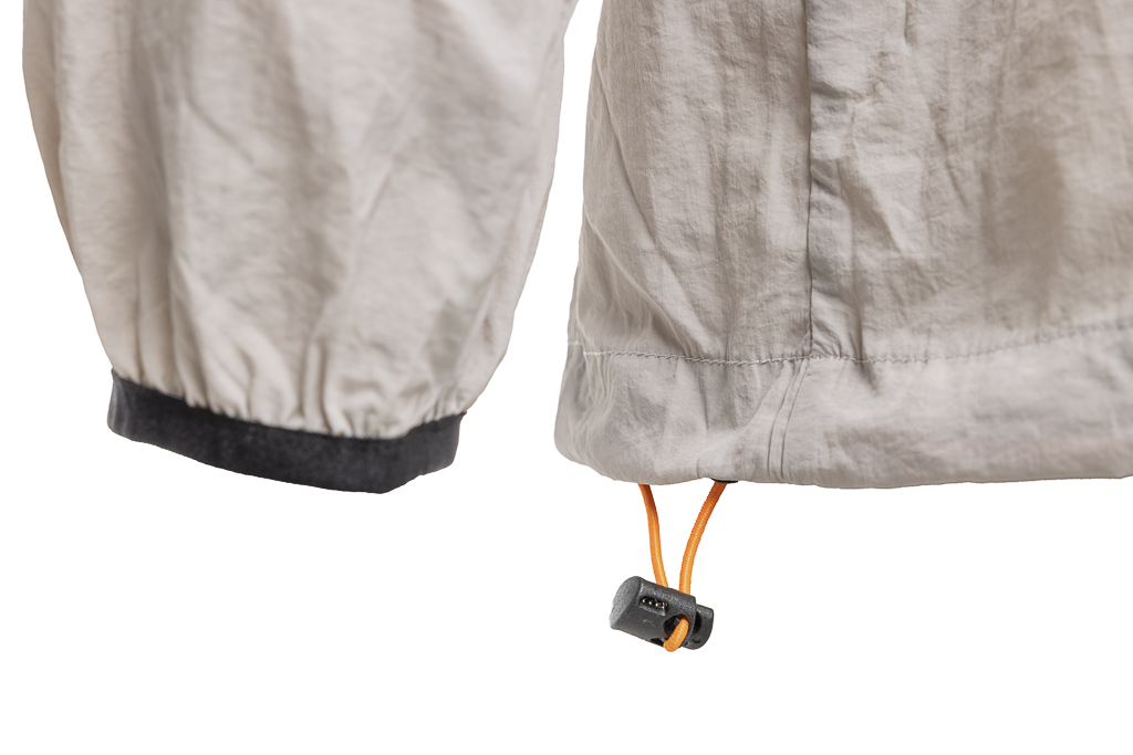 Windstopper ultraleggero in colore beige