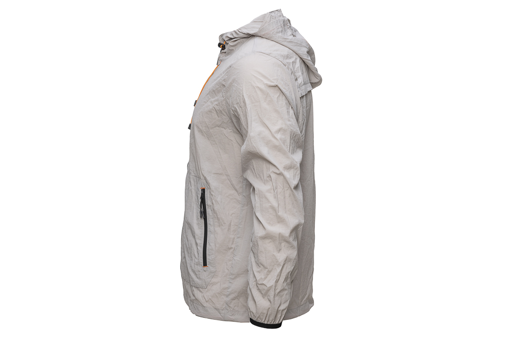 Windstopper ultraleggero in colore beige