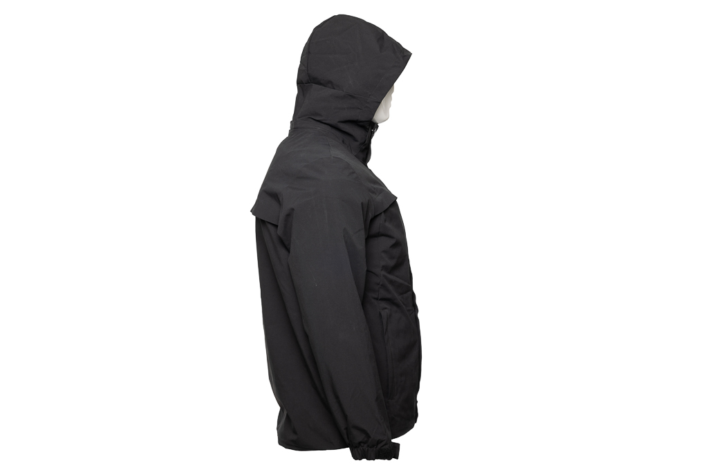 Veste anti-perforations A+ avec capuche Higharmor légère et fiable, en noir