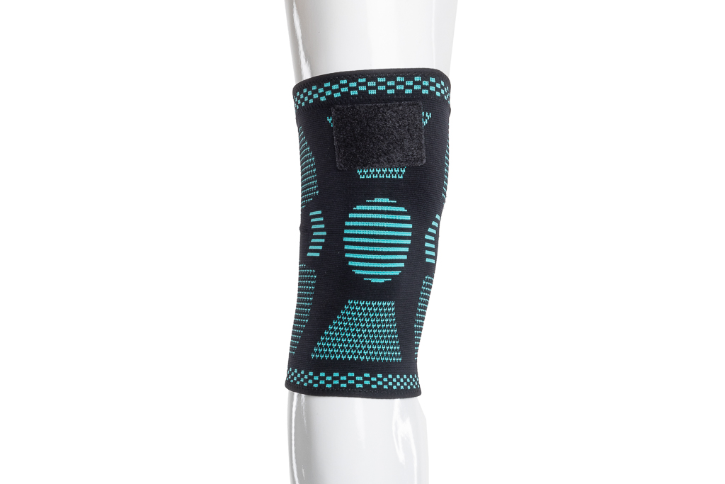 Bandage de genou de soutien avec une large fermeture velcro de 5 cm - noir-bleu