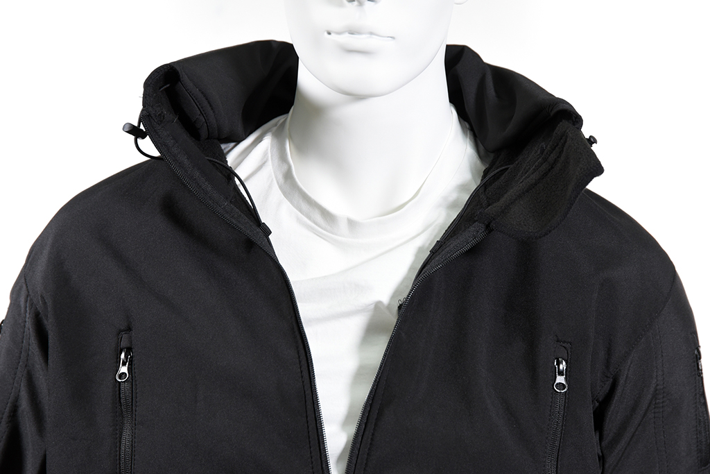 Giacca tattica Softshell con cappuccio di Vanguard, nera